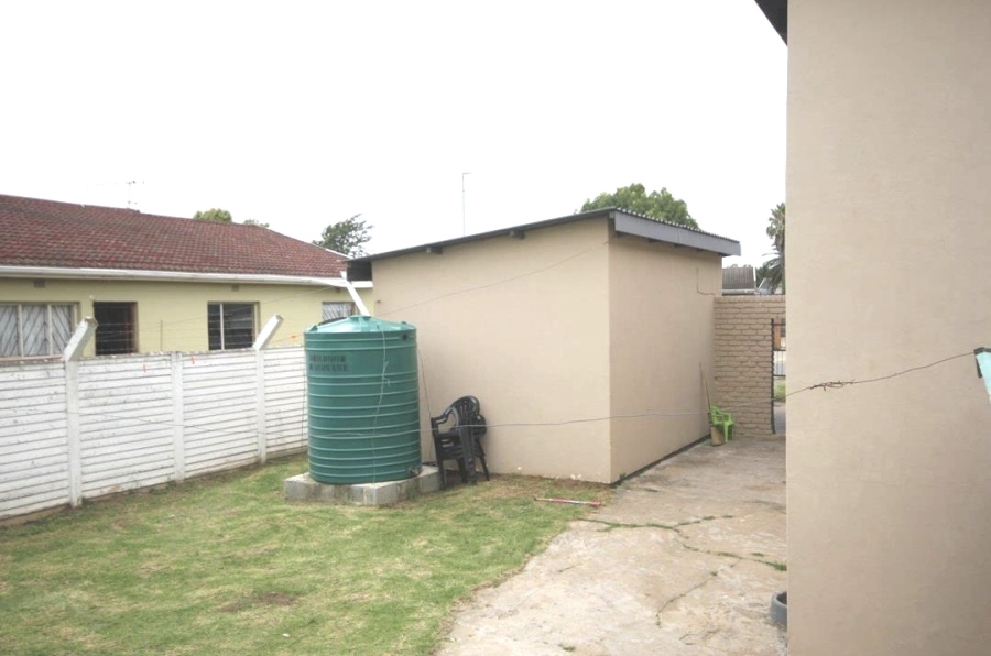 3 Bedroom Property for Sale in Bisho Gardens Eastern Cape